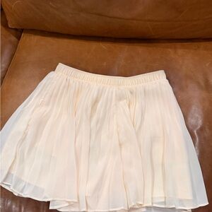 BCBGeneration Elegant Cream Pleated Skirt